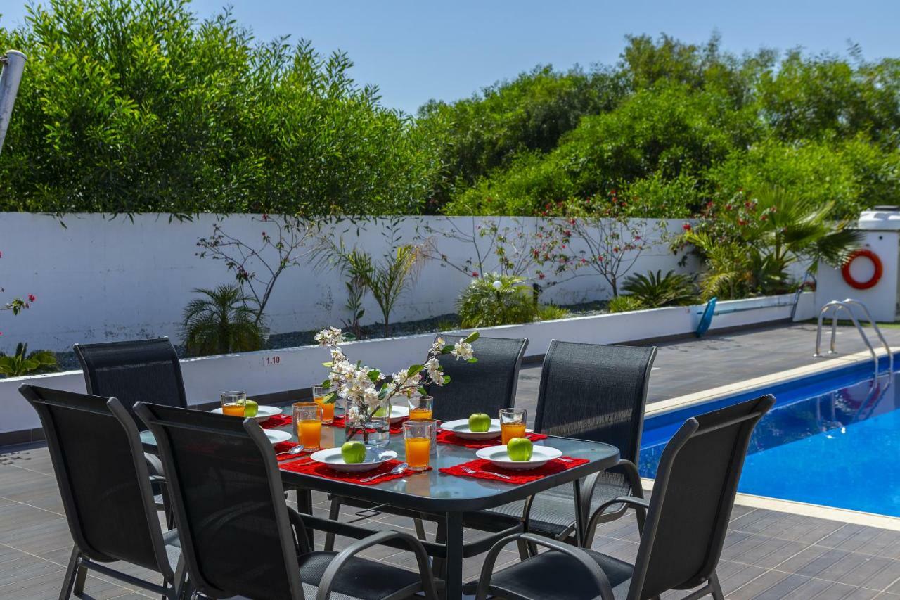 Protaras Villa Hollywood Экстерьер фото