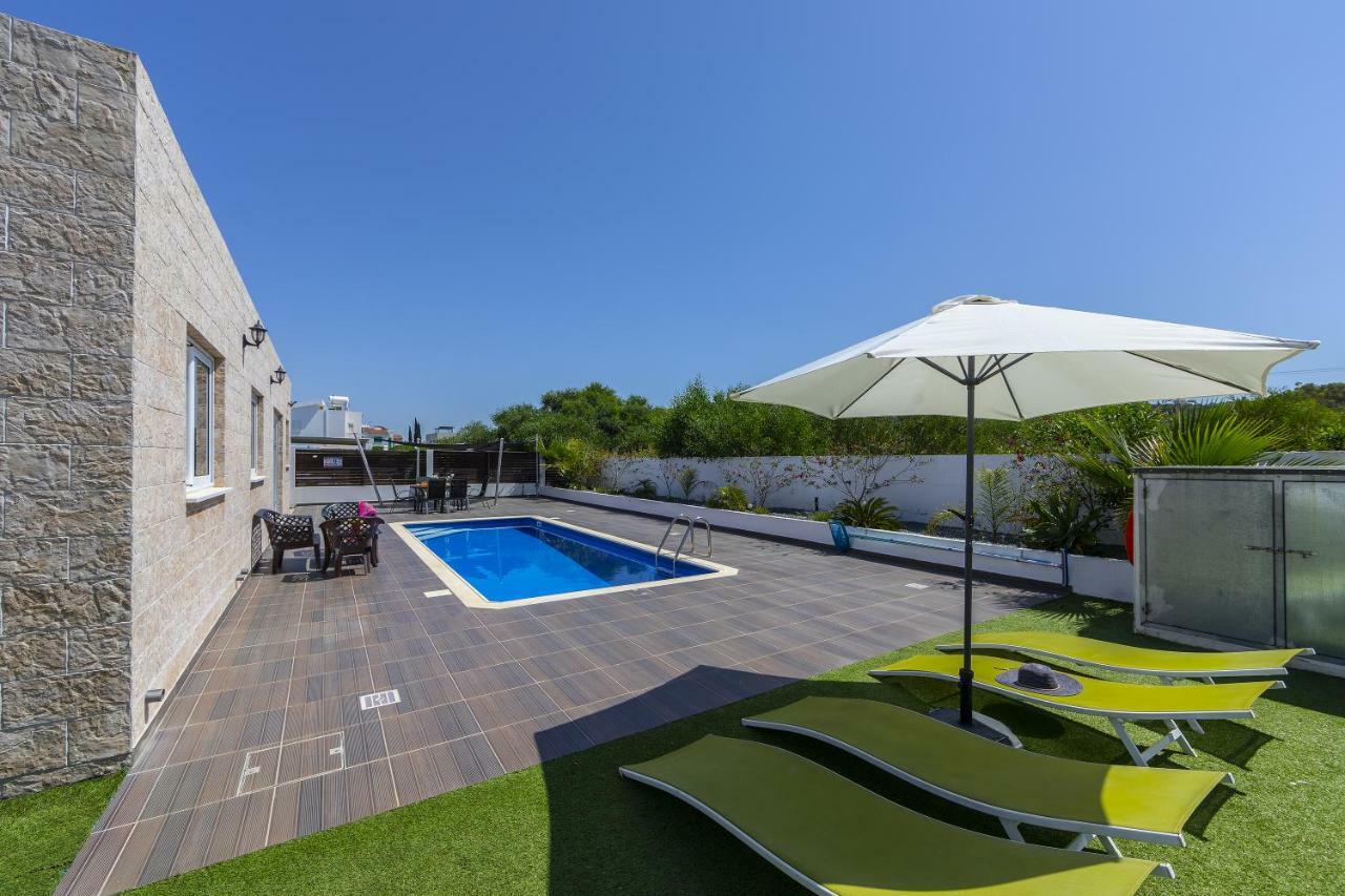 Protaras Villa Hollywood Экстерьер фото