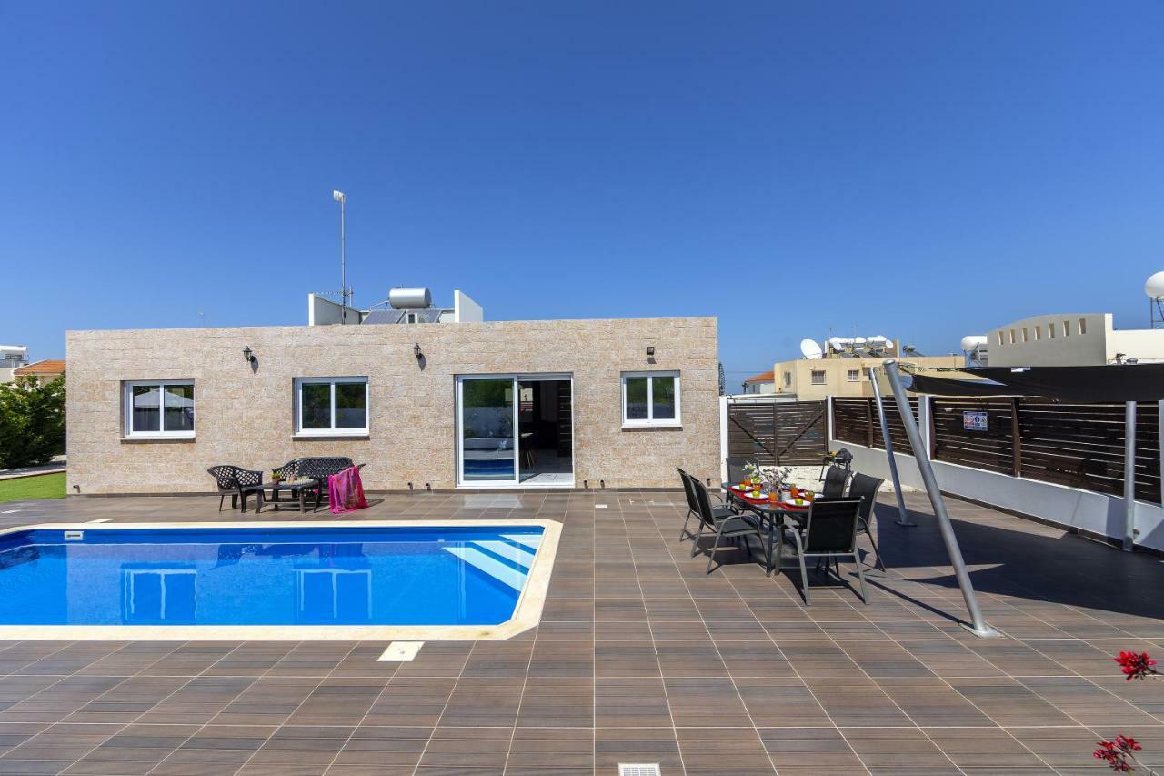 Protaras Villa Hollywood Экстерьер фото