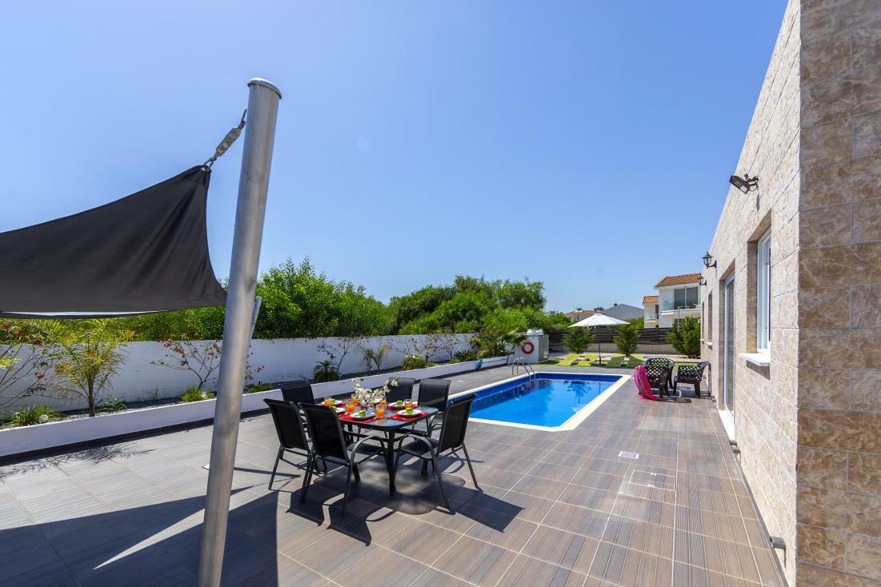 Protaras Villa Hollywood Экстерьер фото